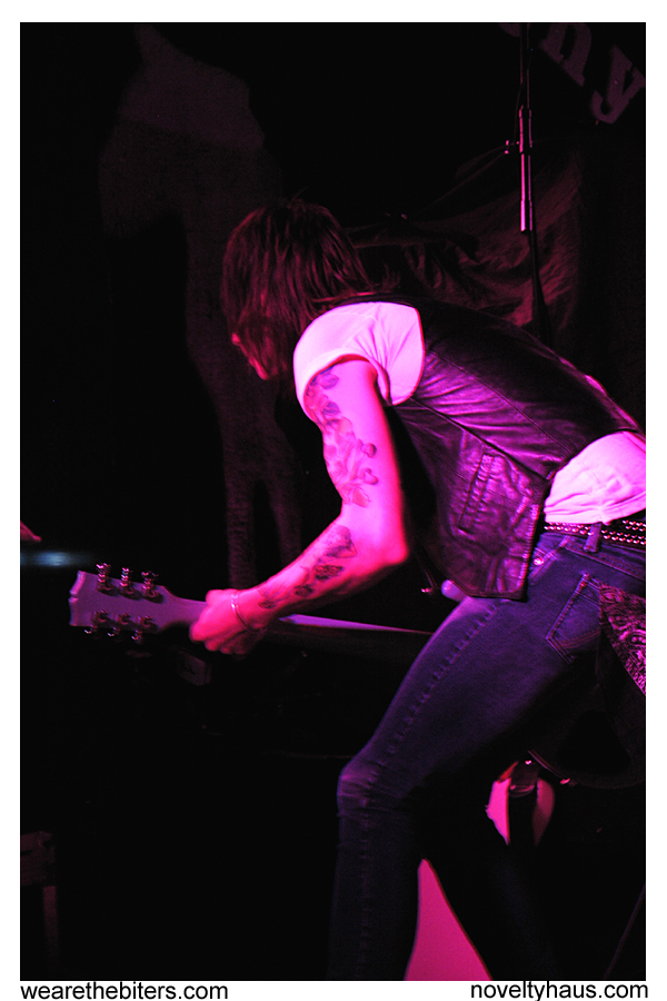 noveltyhaus the biters punk pop rock all chewed up artificial kid matt gabs noel conrad danger photography